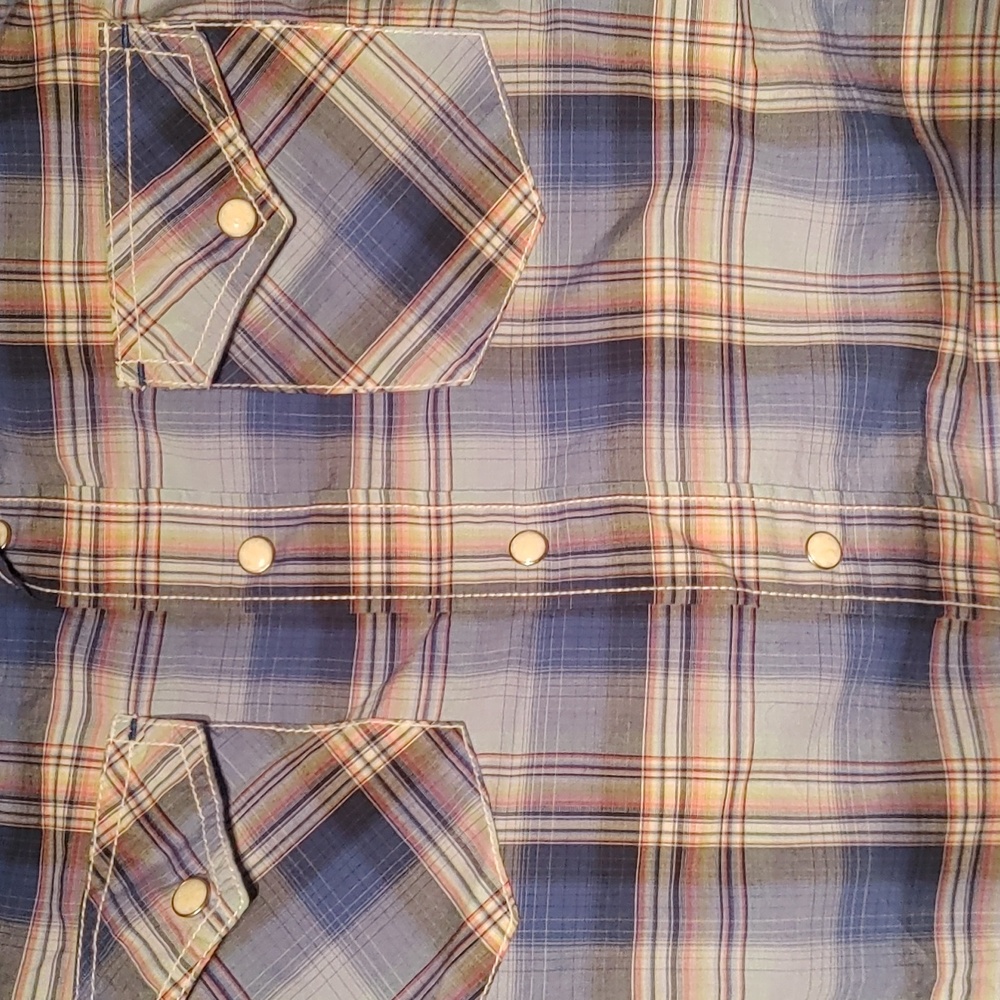American Eagle Outfitters Plaid Shirt - Picture 5 of 5